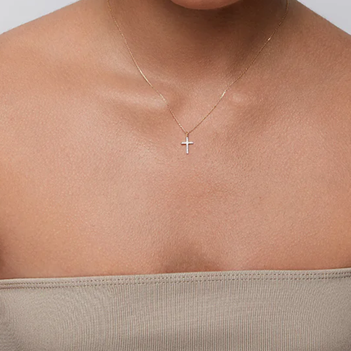 18kt Gold Diamond Cross Necklace