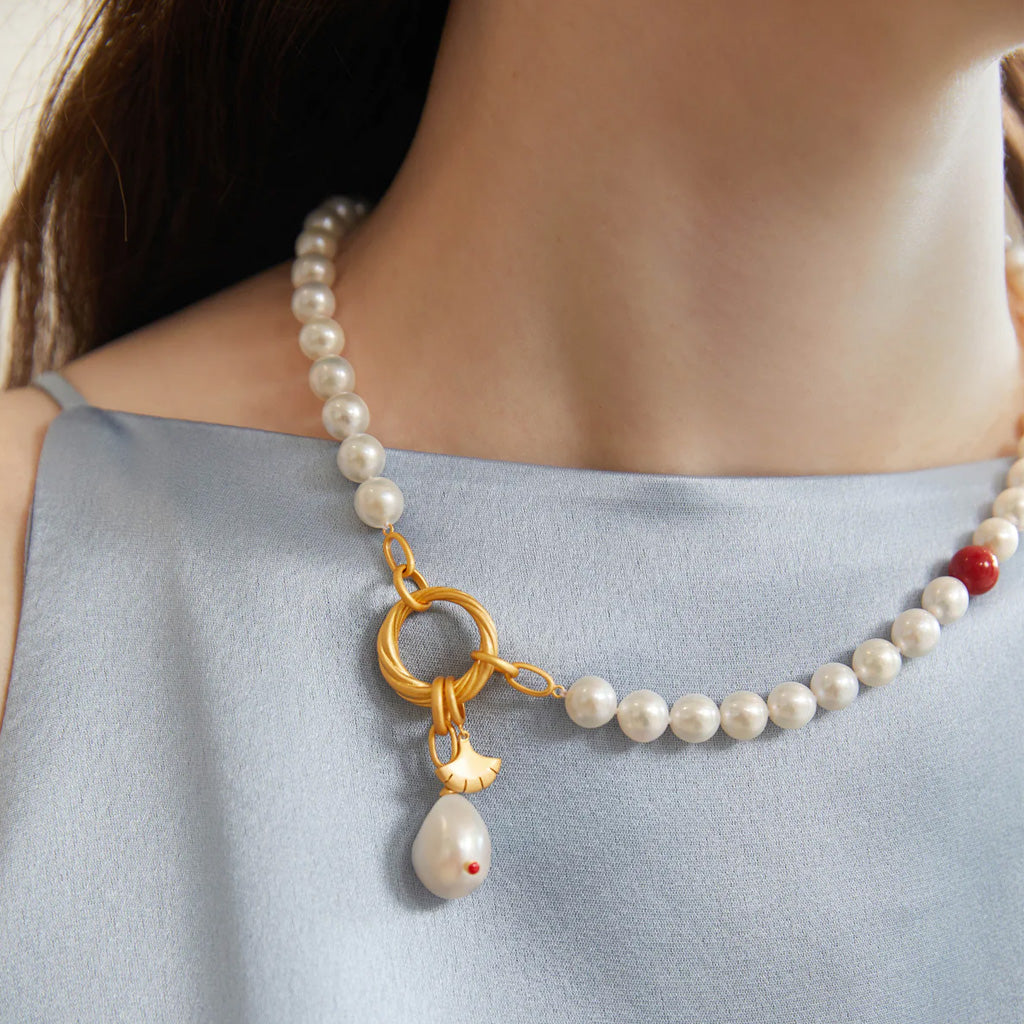 Ginkgo Elegance Pearl Necklace